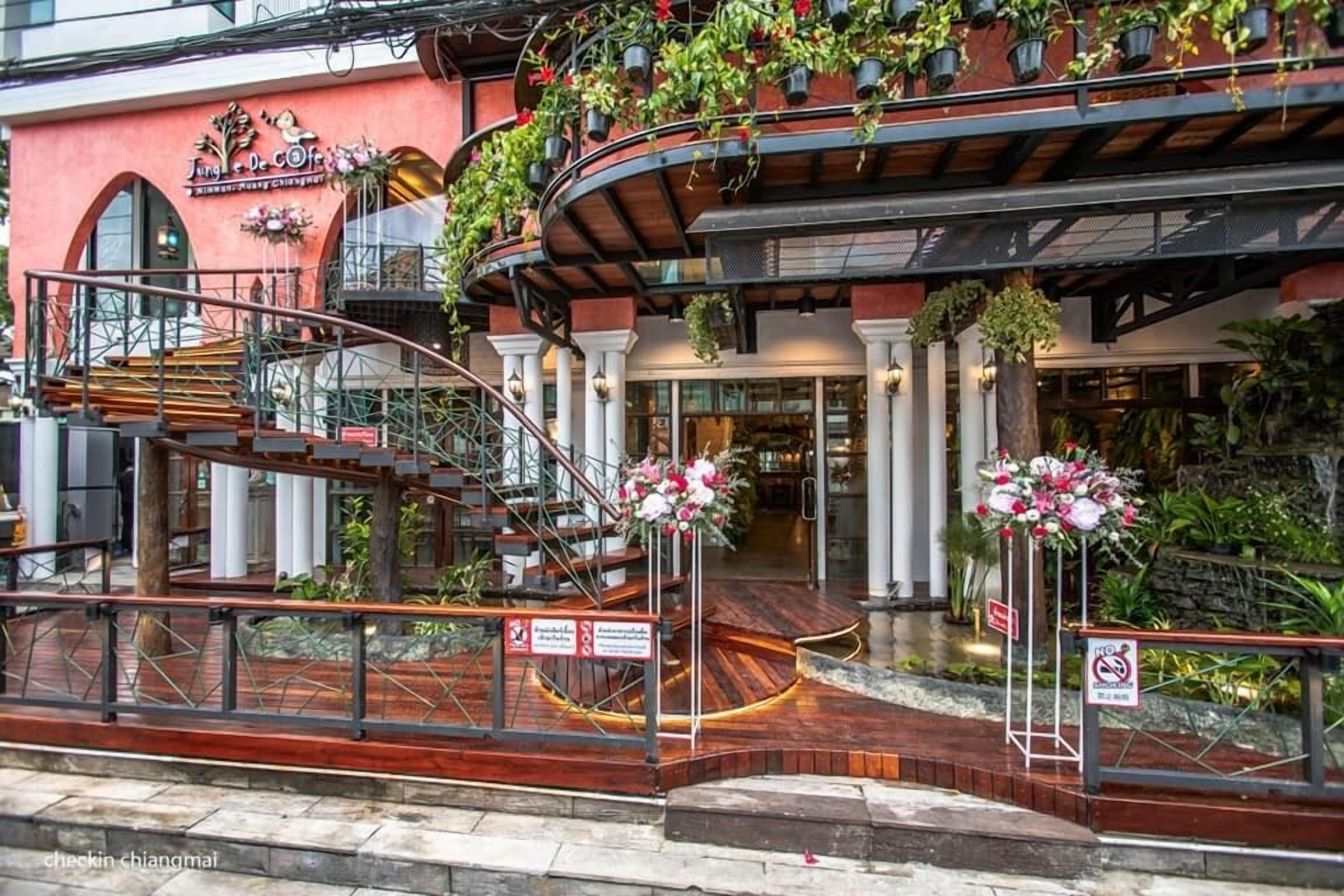 Vulcano Hotel Chiang Mai — Photos 2